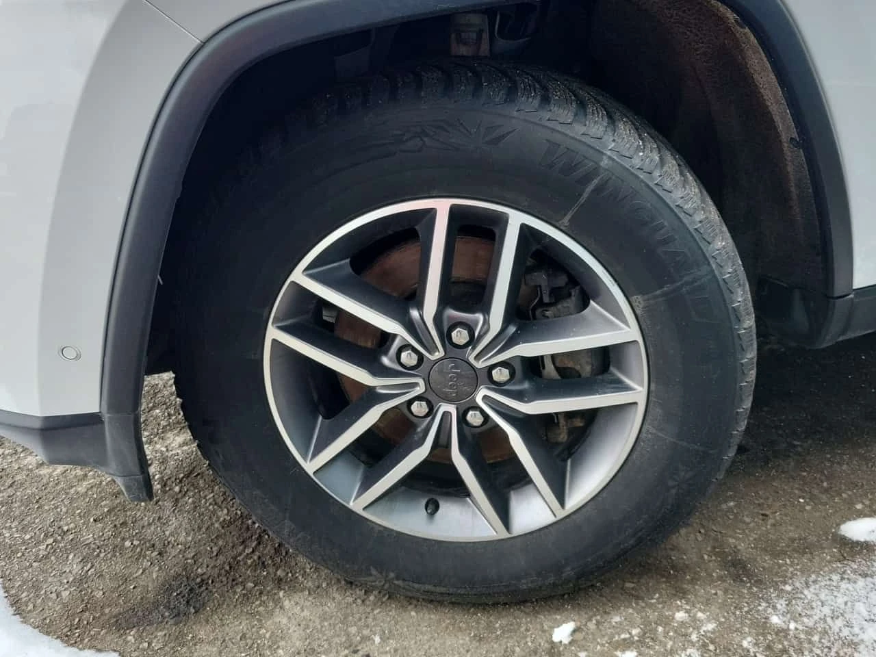 Jeep Grand cherokee  LIMITED * ПОДГРЕВИ* ПАНОРАМА* CARFAX *  - изображение 5