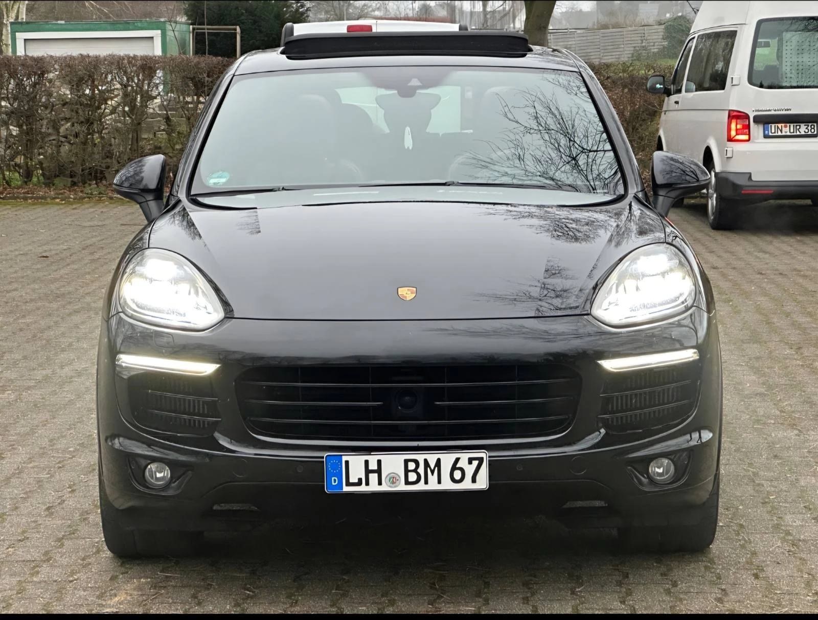 Porsche Cayenne S 4.2 MATRXI Сервизна история Германия ЛИЗИНГ!!!, снимка 2 - Автомобили и джипове - 54661630