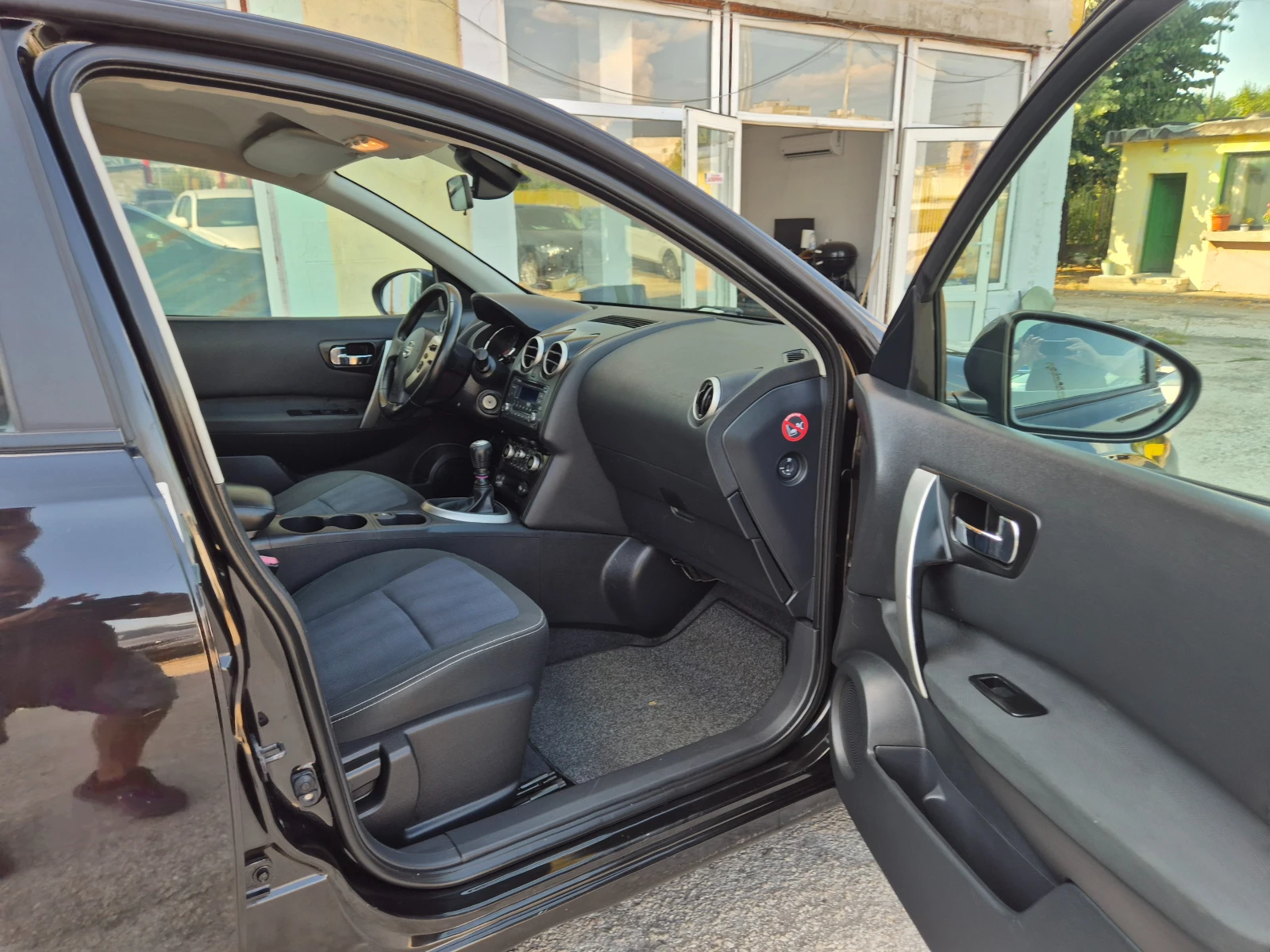 Nissan Qashqai 1.5DCI KLIMA ITALY, снимка 12 - Автомобили и джипове - 55578784