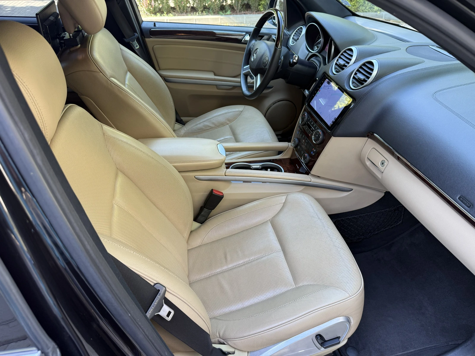 Mercedes-Benz GL 350 BlueTEC, снимка 7 - Автомобили и джипове - 56155591