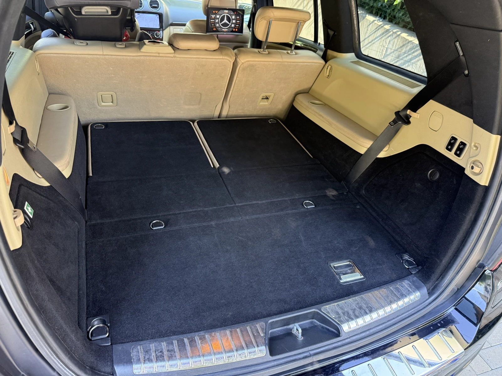 Mercedes-Benz GL 350 BlueTEC, снимка 14 - Автомобили и джипове - 56155591