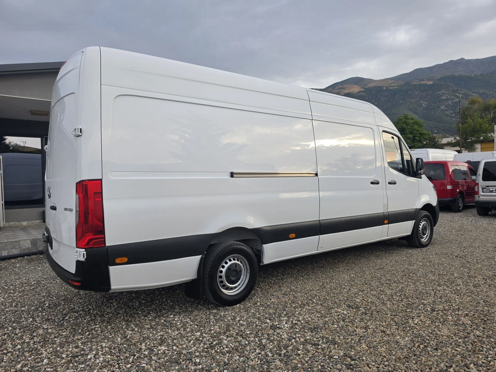 Mercedes-Benz Sprinter 174000км!!!, снимка 4 - Бусове и автобуси - 55873554