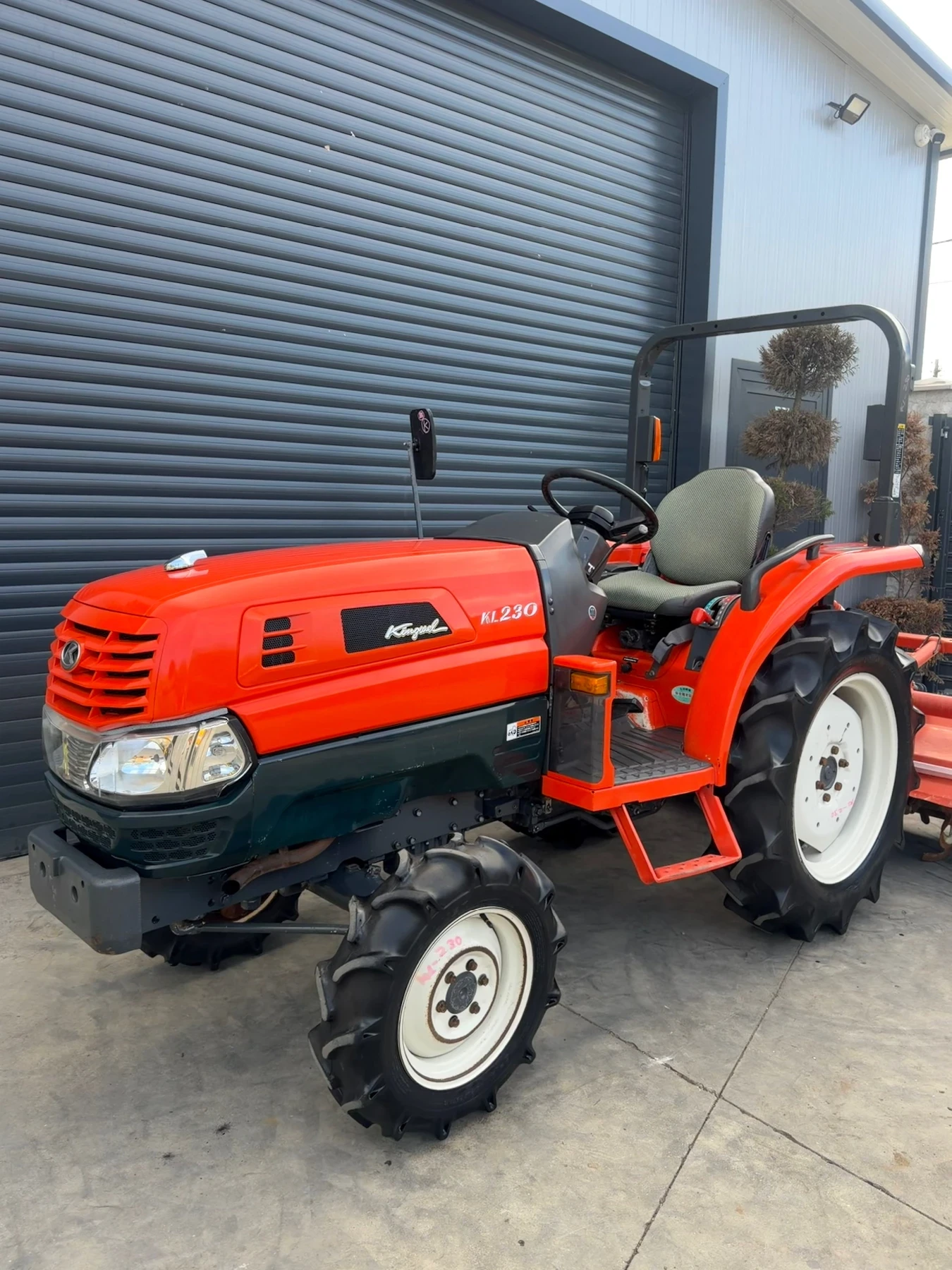 ������� Kubota KL230 23��. ���� ���! | Mobile.bg � ����������� 3