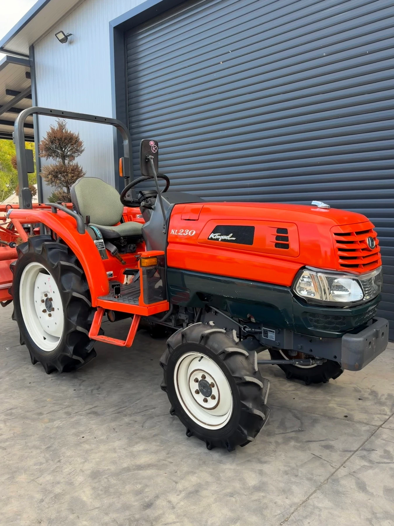 ������� Kubota KL230 23��. ���� ���! | Mobile.bg � ����������� 4