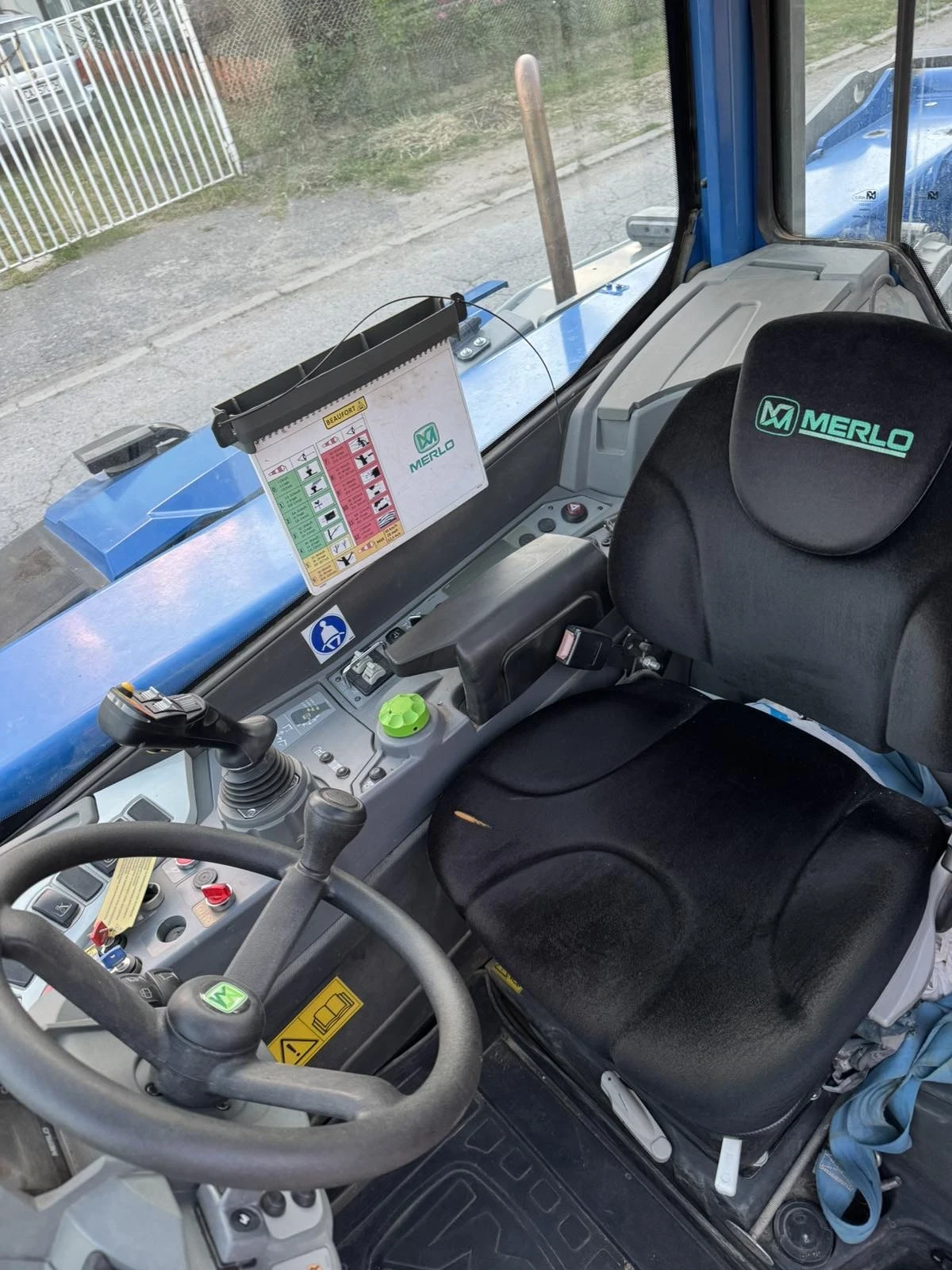 ������������ �������� Merlo P4013 | Mobile.bg � ����������� 5
