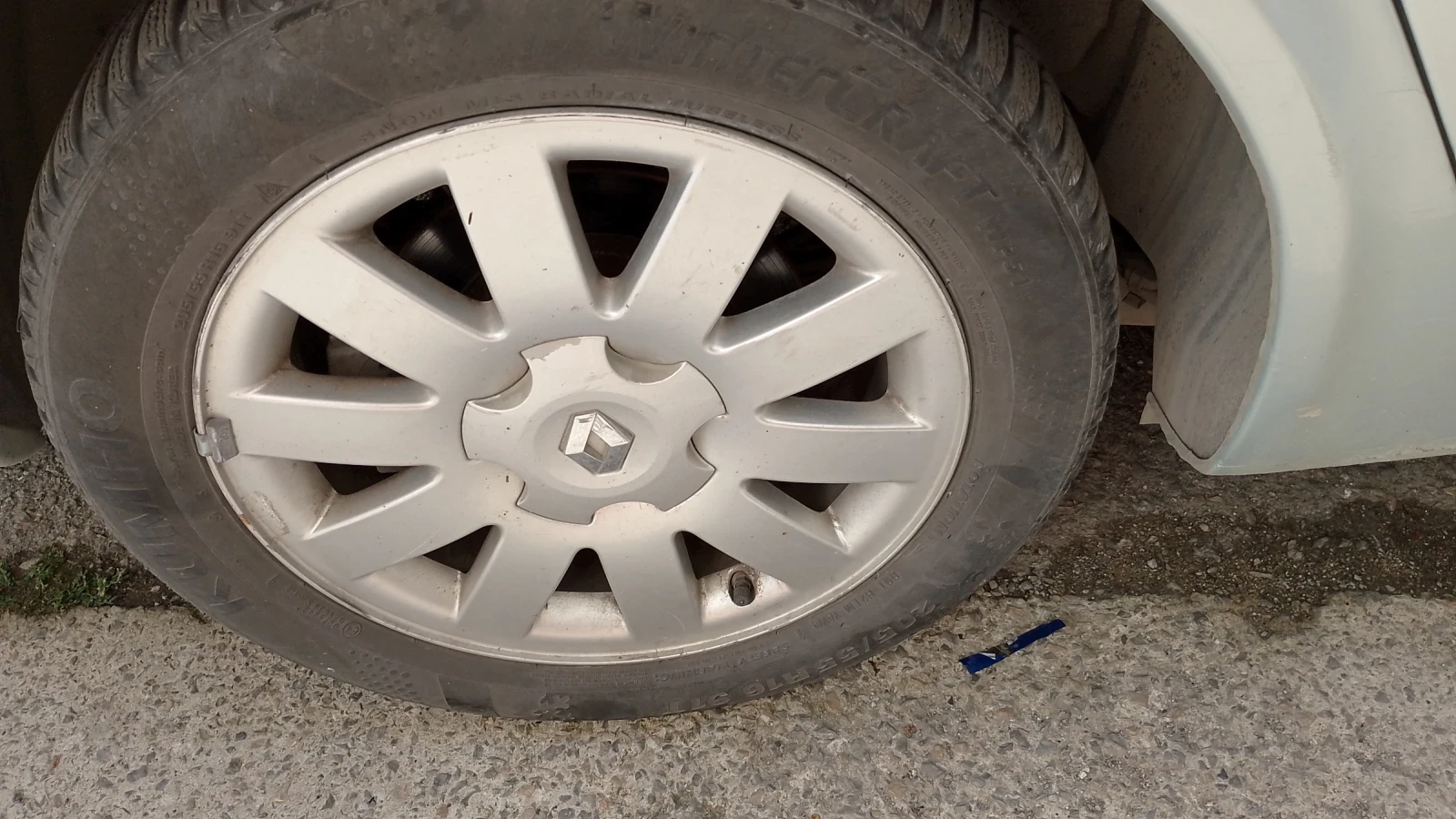 ���� � ������ 205/60R16 �� Renault Laguna | Mobile.bg � ����������� 2