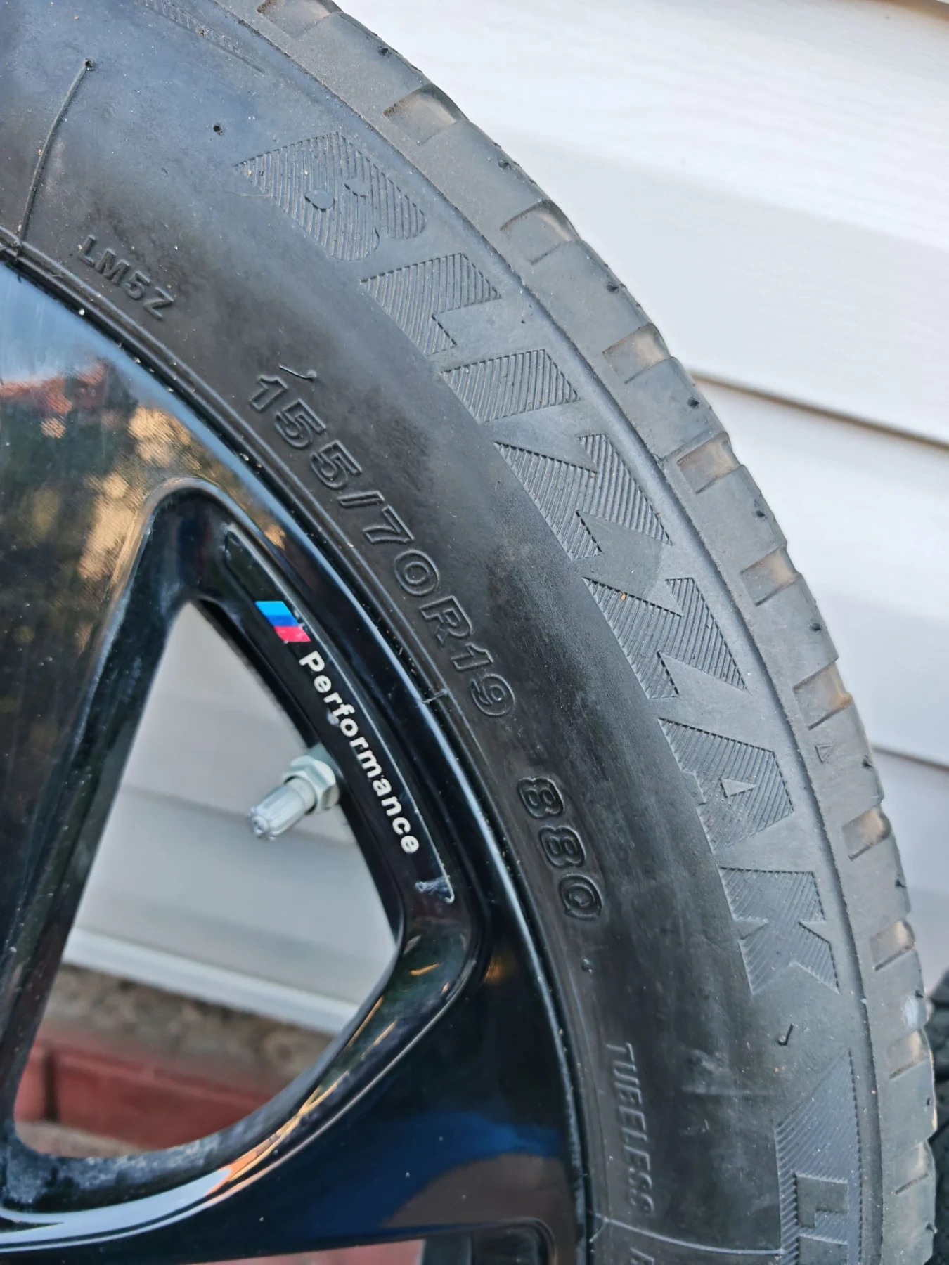 Гуми с джанти Bridgestone 155/70R19, снимка 9 - Гуми и джанти - 56066345