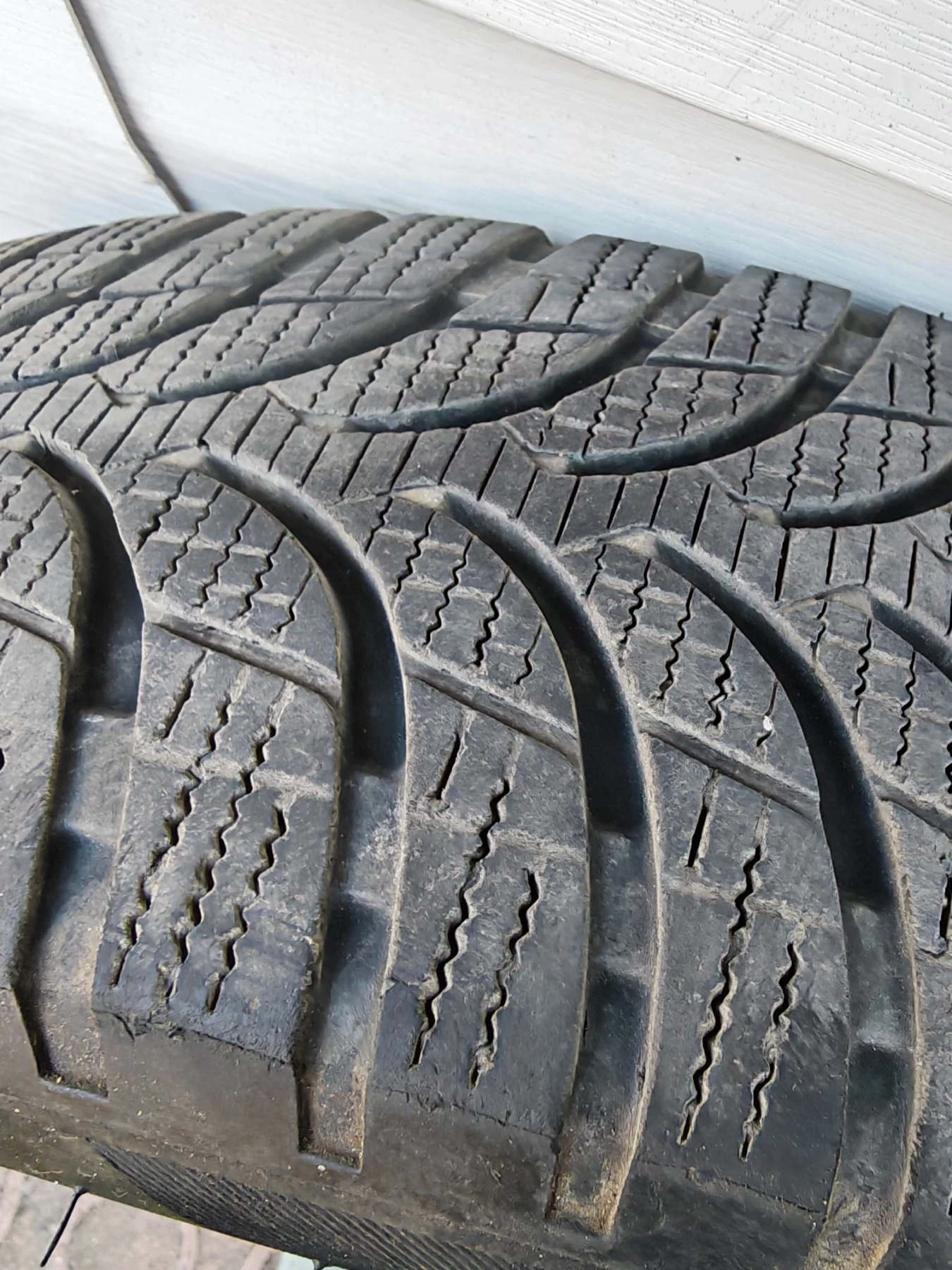 Гуми с джанти Bridgestone 155/70R19, снимка 10 - Гуми и джанти - 56066345