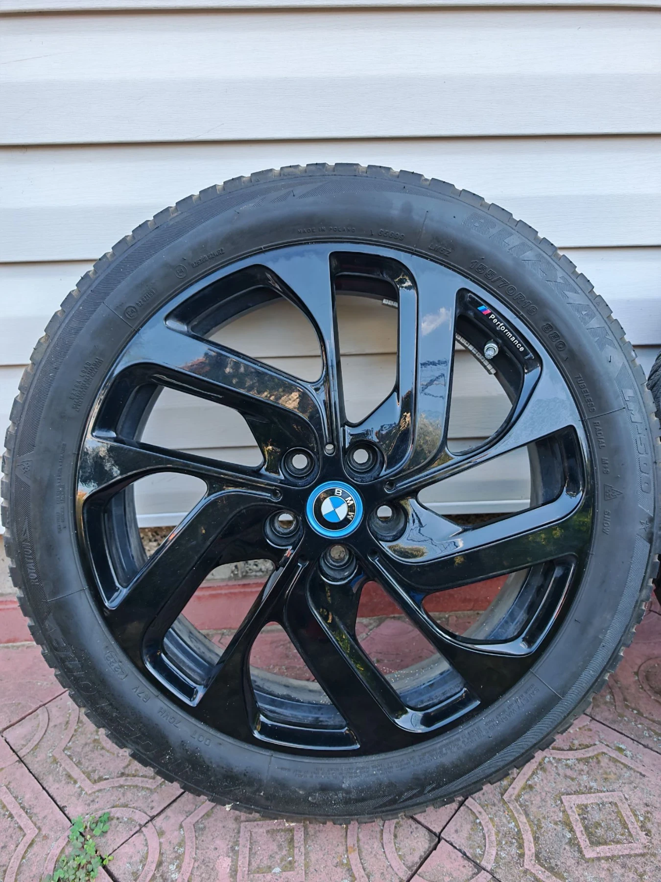 Гуми с джанти Bridgestone 155/70R19, снимка 2 - Гуми и джанти - 56066345