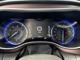 Chrysler Pacifica * Touring L Plus * АВТОКРЕДИТ БЕЗ ПЪРВОНАЧАЛНА* , снимка 8