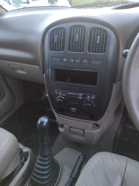 Chrysler Voyager 2.5 CRD TD, снимка 8