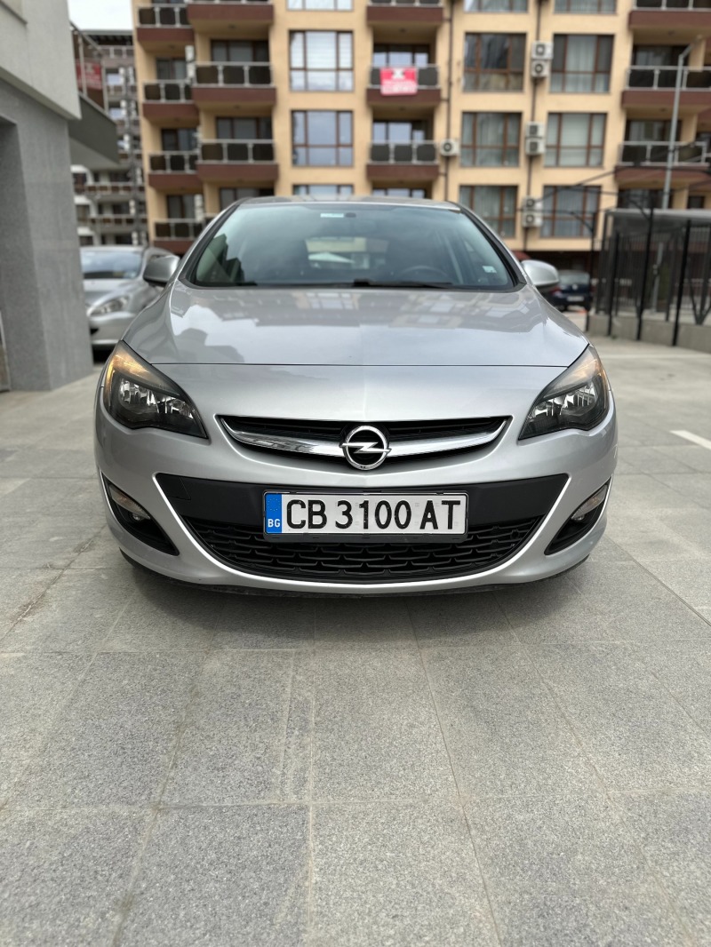 Opel Astra, снимка 1 - Автомобили и джипове - 45302115