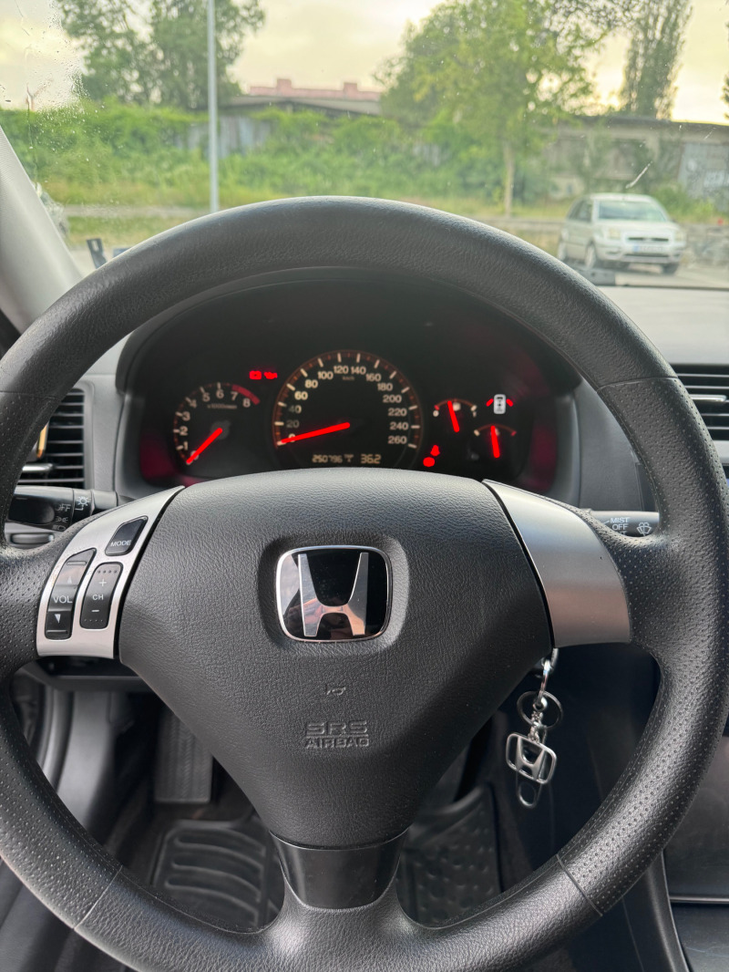 Honda Accord, снимка 3 - Автомобили и джипове - 46207739