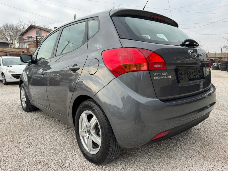 Kia Venga 1.4i, снимка 5 - Автомобили и джипове - 48143825