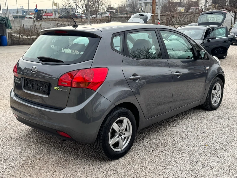 Kia Venga 1.4i, снимка 4 - Автомобили и джипове - 48143825