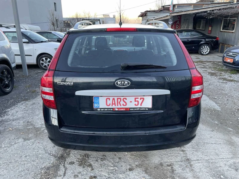 Kia Ceed 1.6/16v, снимка 6 - Автомобили и джипове - 48407008