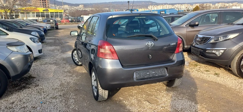 Toyota Yaris, снимка 5 - Автомобили и джипове - 49428616