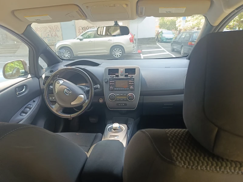 Nissan Leaf , снимка 9 - Автомобили и джипове - 51814240