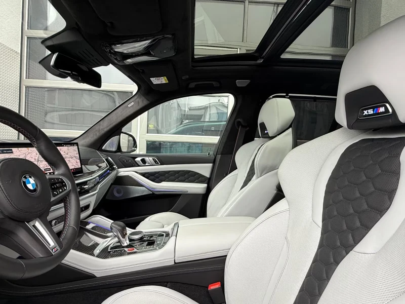 BMW X5M COMPETITION/625HP/B&W-HIGH/360CAM/MEMO/470fpr, снимка 8 - Автомобили и джипове - 51131617