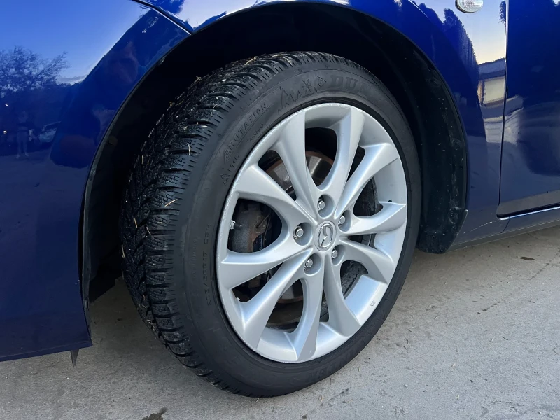 Mazda 3 2.0i АВТОМАТ ШВЕЙЦАРИЯ, снимка 14 - Автомобили и джипове - 52214637