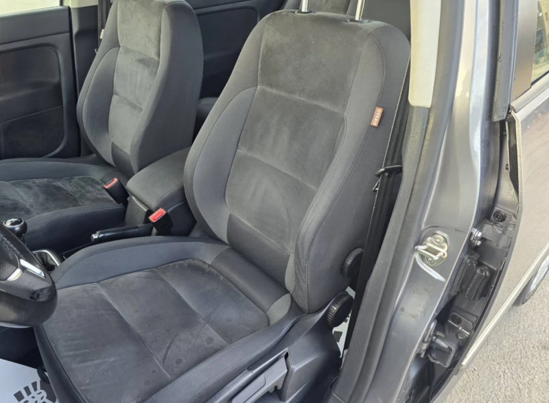 VW Golf Plus КОЛЕДНА ПРОМОЦИЯ* 2.0TDI/140hp, снимка 8 - Автомобили и джипове - 52705673