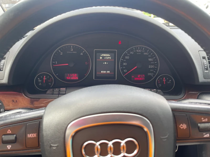 Audi A4 163 кс  V6 климатроник , автопилот, подгрев седалк, снимка 10 - Автомобили и джипове - 53042921