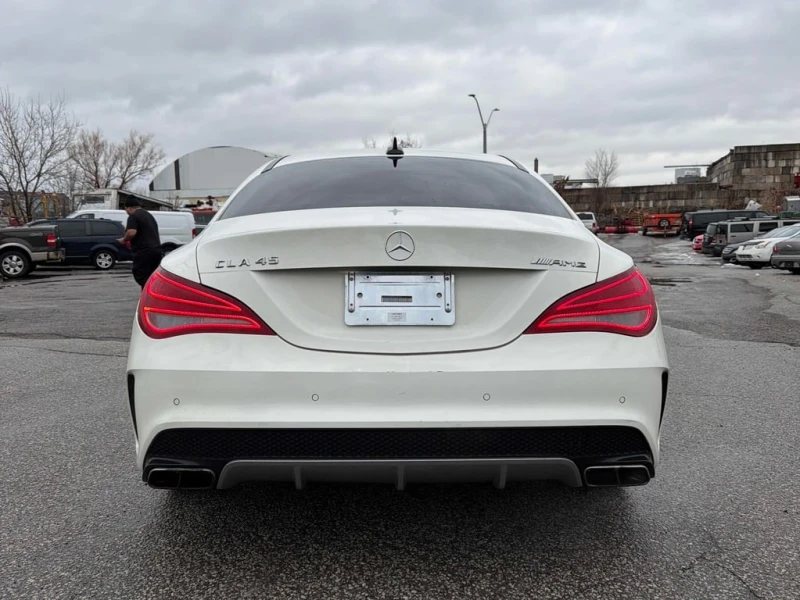 Mercedes-Benz CLA 45 AMG * CARFAX * БЕЗ ПЪРВОНАЧАЛНА ВНОСКА, снимка 4 - Автомобили и джипове - 53048102