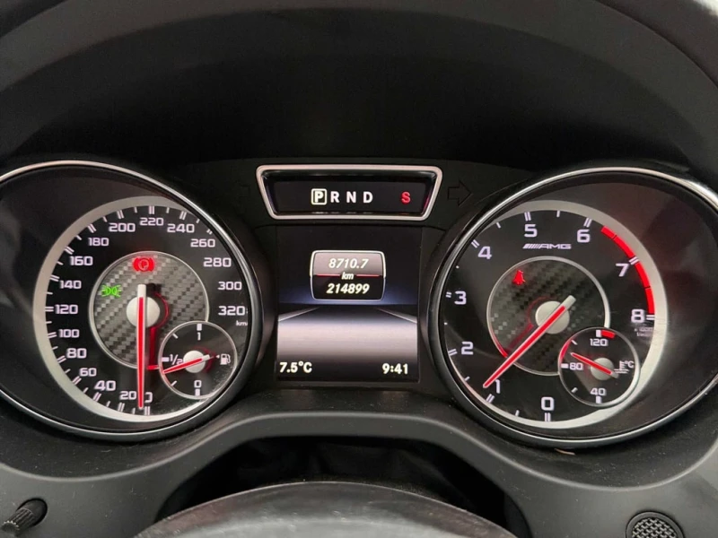 Mercedes-Benz CLA 45 AMG * CARFAX * БЕЗ ПЪРВОНАЧАЛНА ВНОСКА, снимка 8 - Автомобили и джипове - 53048102