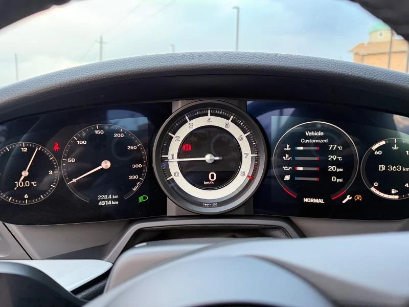 Porsche 911 * CARFAX* АВТОФИНАНСИРАНЕ* БЕЗ ПЪРВОНАЧАЛНА ВНОСКА - изображение 8