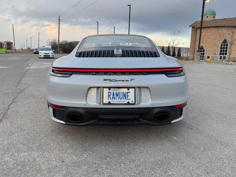 Porsche 911 * CARFAX* АВТОФИНАНСИРАНЕ* БЕЗ ПЪРВОНАЧАЛНА ВНОСКА - изображение 3