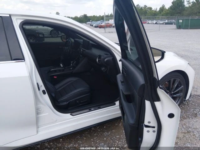 Lexus IS 350 F* SPORT* ПОДГРЕВ* КАМЕРА* ШИБИДАХ* KEYLESS* , снимка 9 - Автомобили и джипове - 55644612