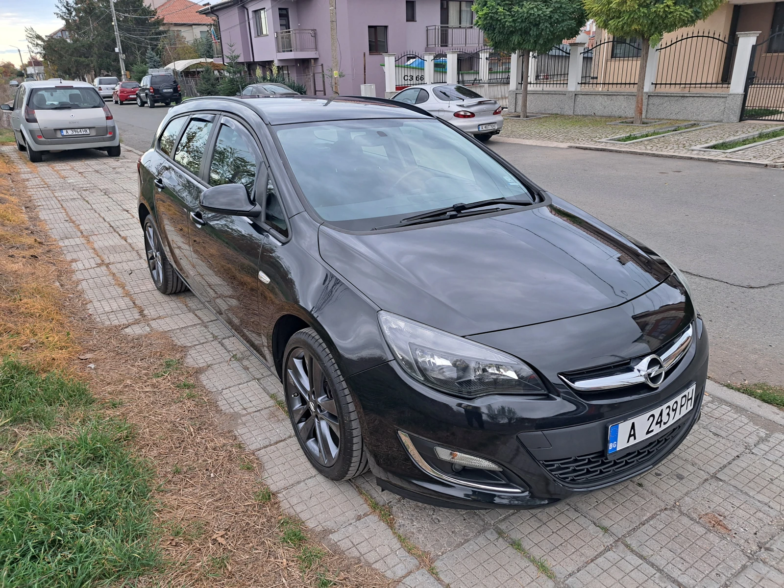 Opel Astra 1.4 турбо - изображение 4