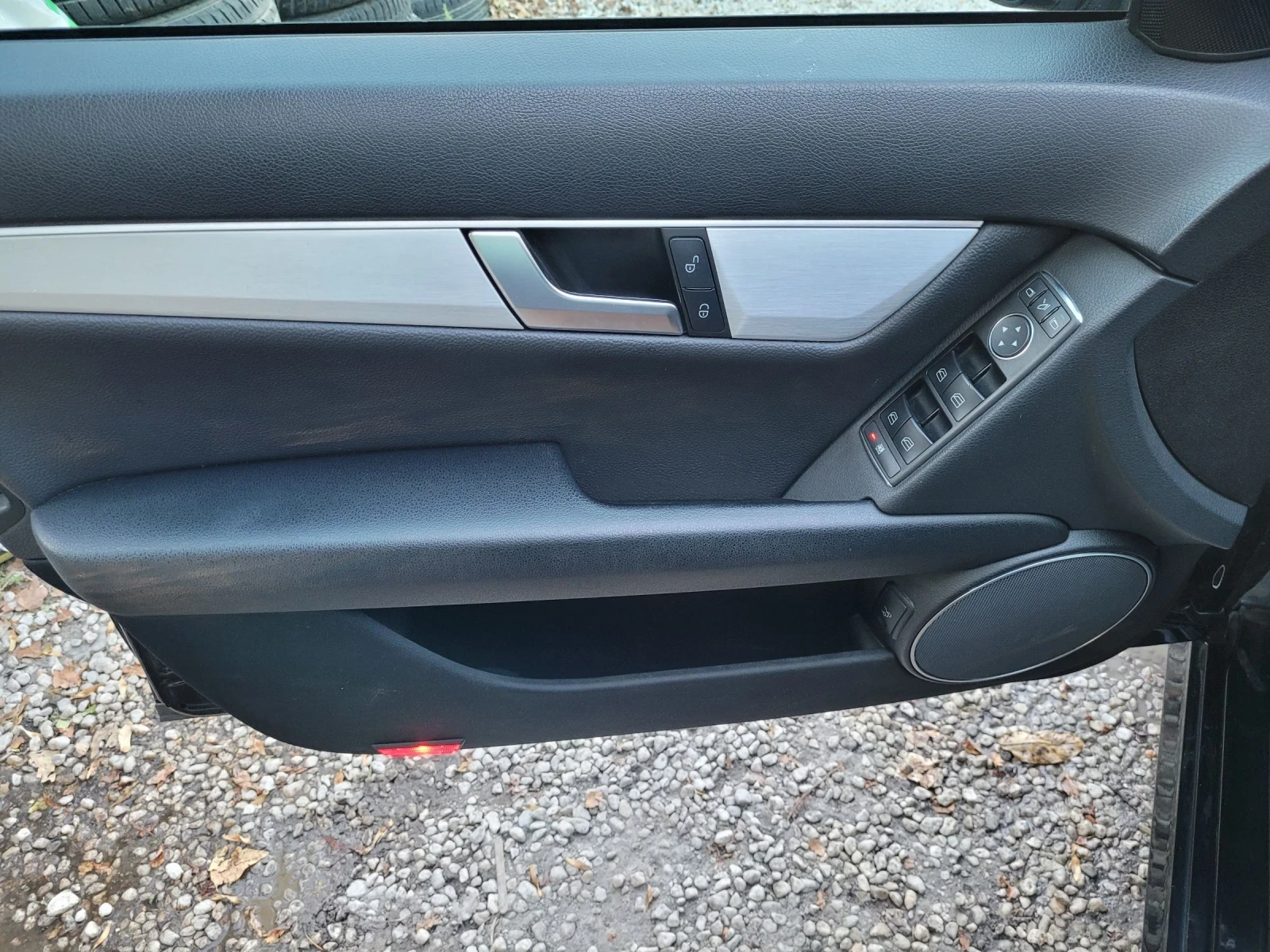 Mercedes-Benz C 250 2.5 I AMG  | Mobile.bg   13