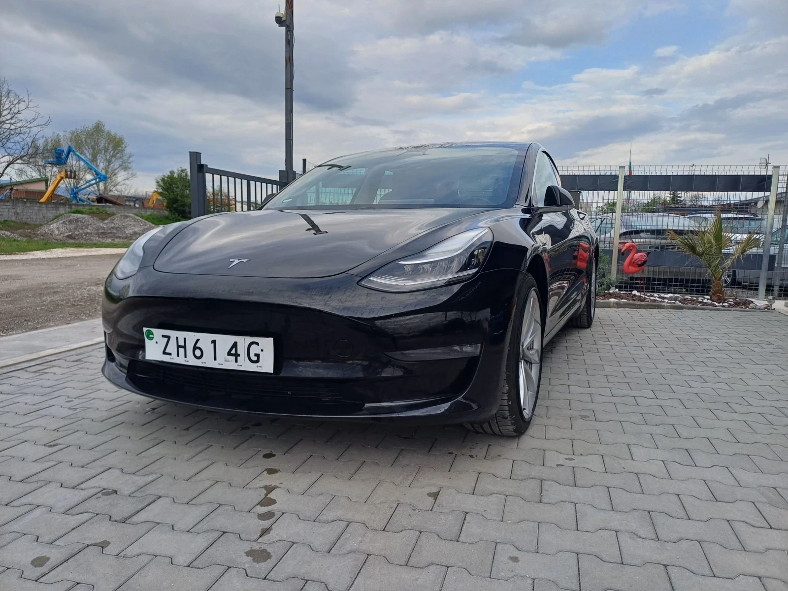 Tesla Model 3 DualMotor* LongRange* Premium* Гаранция  | Mobile.bg — изображение 1