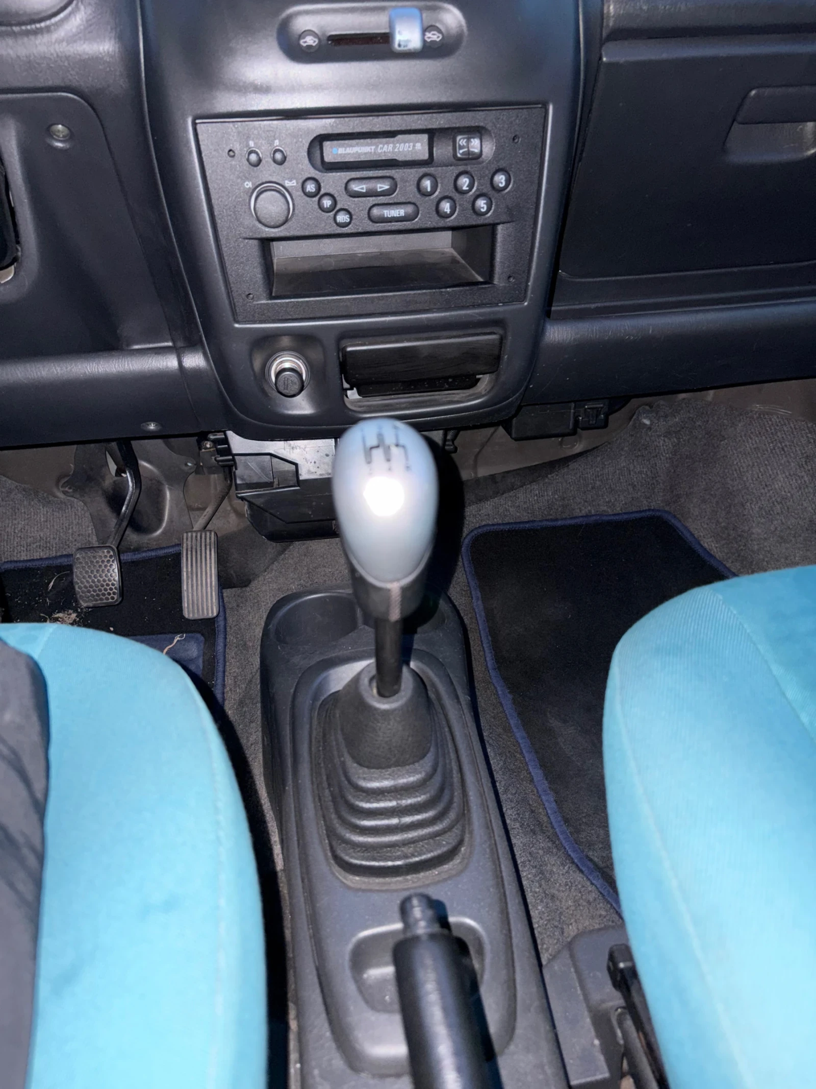 Opel Agila  - изображение 6