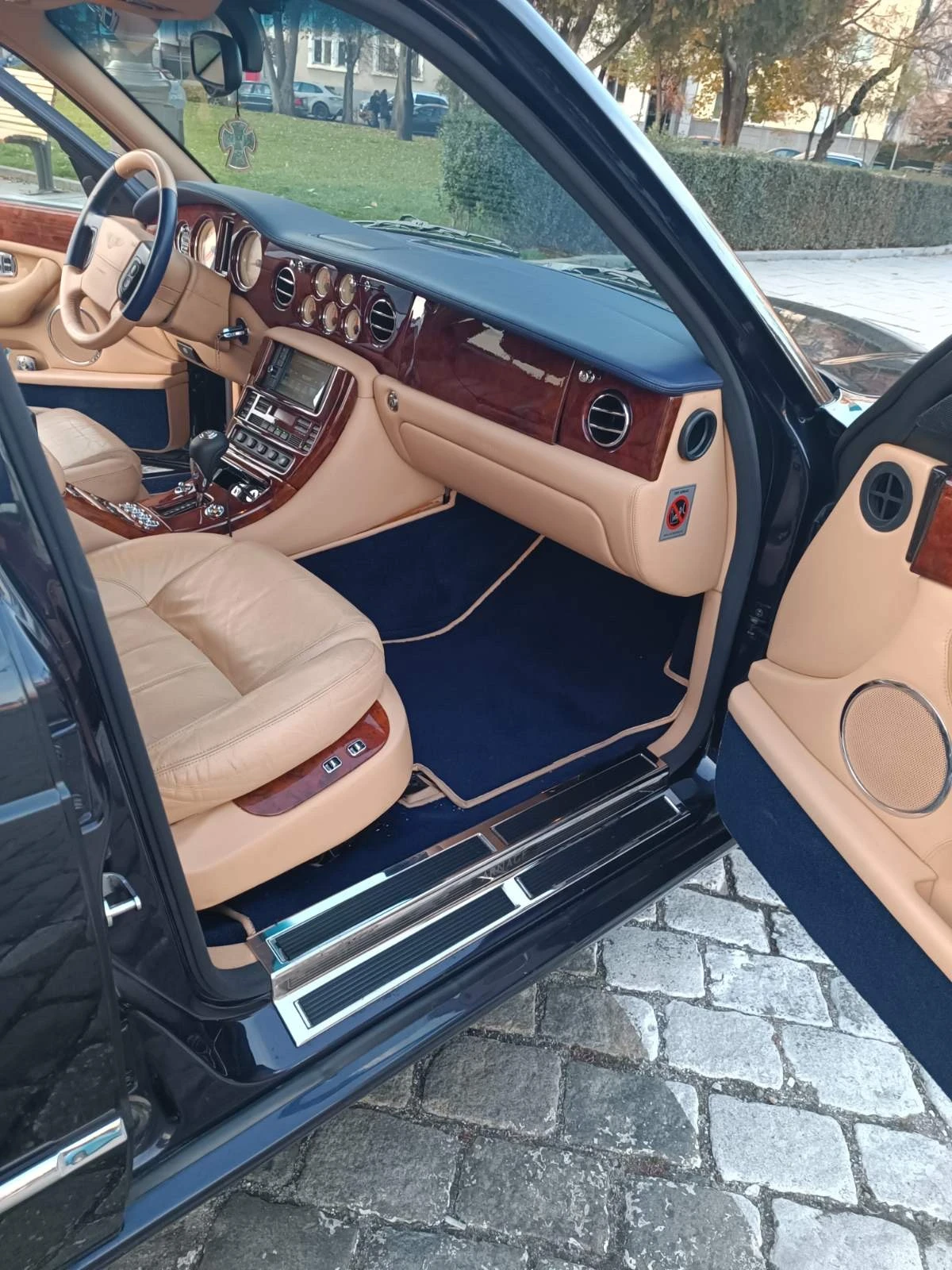 Bentley Arnage 2003 - изображение 4