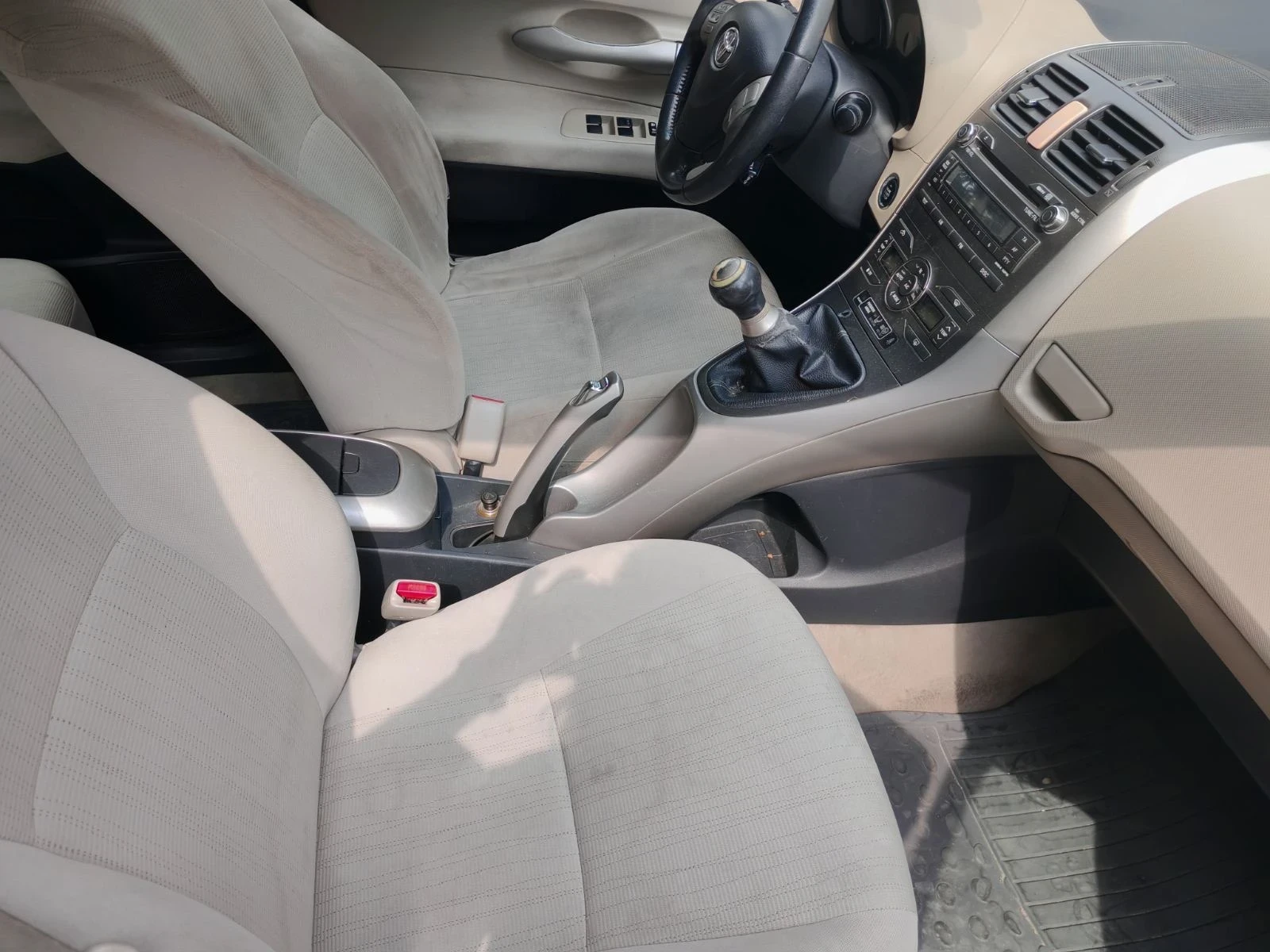 Toyota Auris 1, 6 - изображение 7