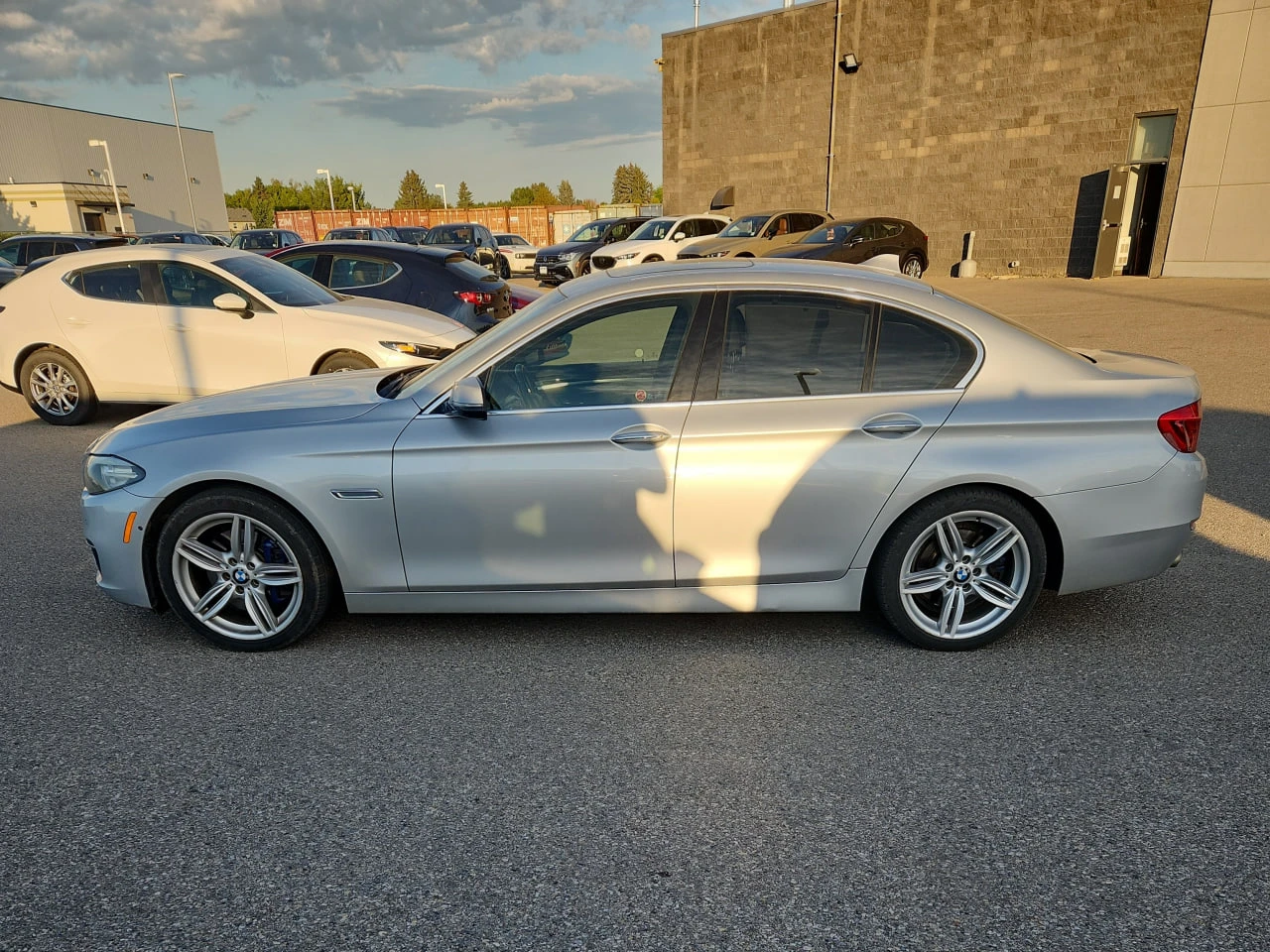 BMW 535 * CARFAX * АВТО КРЕДИТ * ЦЕНА ДО БГ! - изображение 3