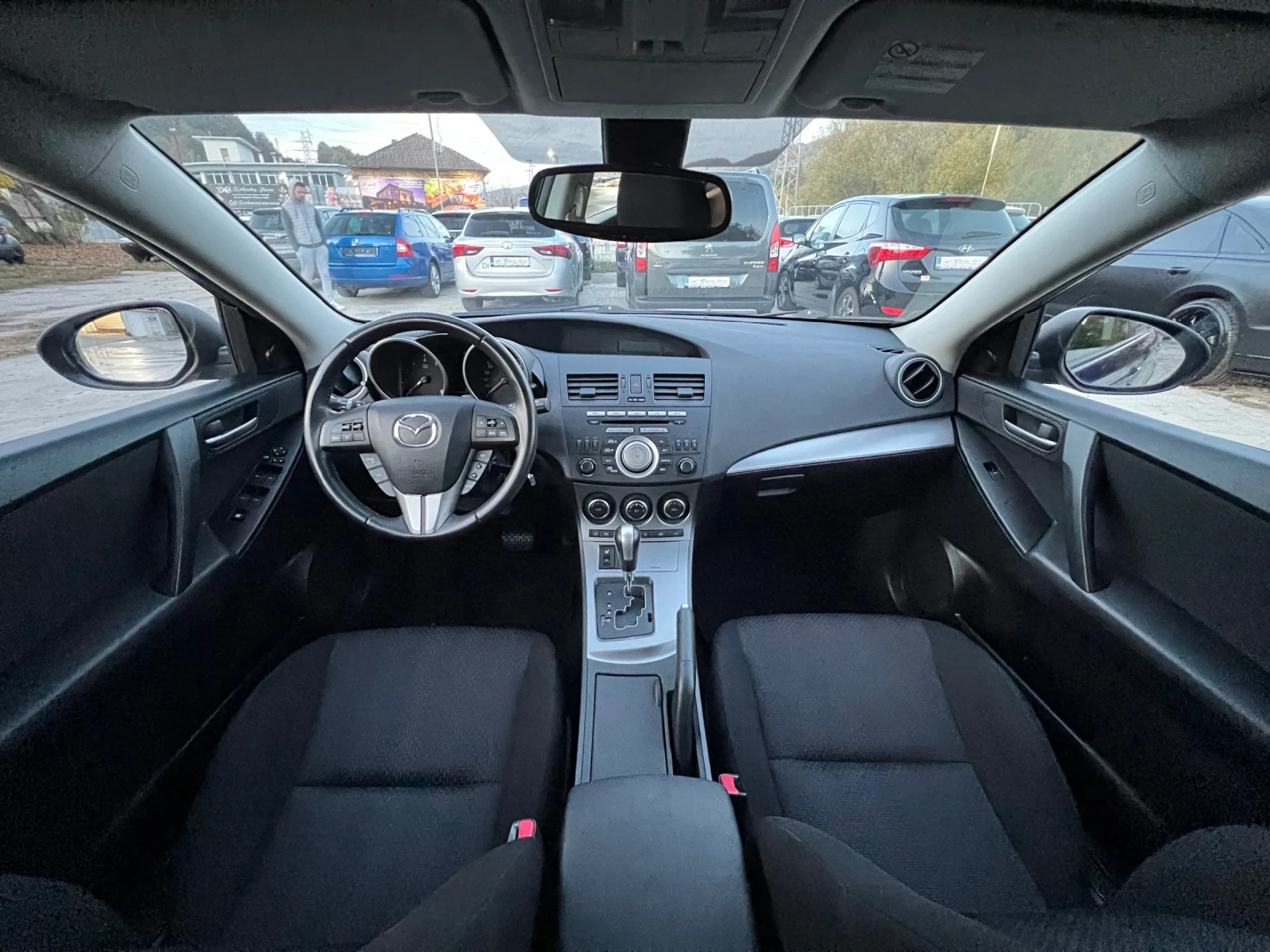 Mazda 3 2.0i АВТОМАТ ШВЕЙЦАРИЯ - изображение 9