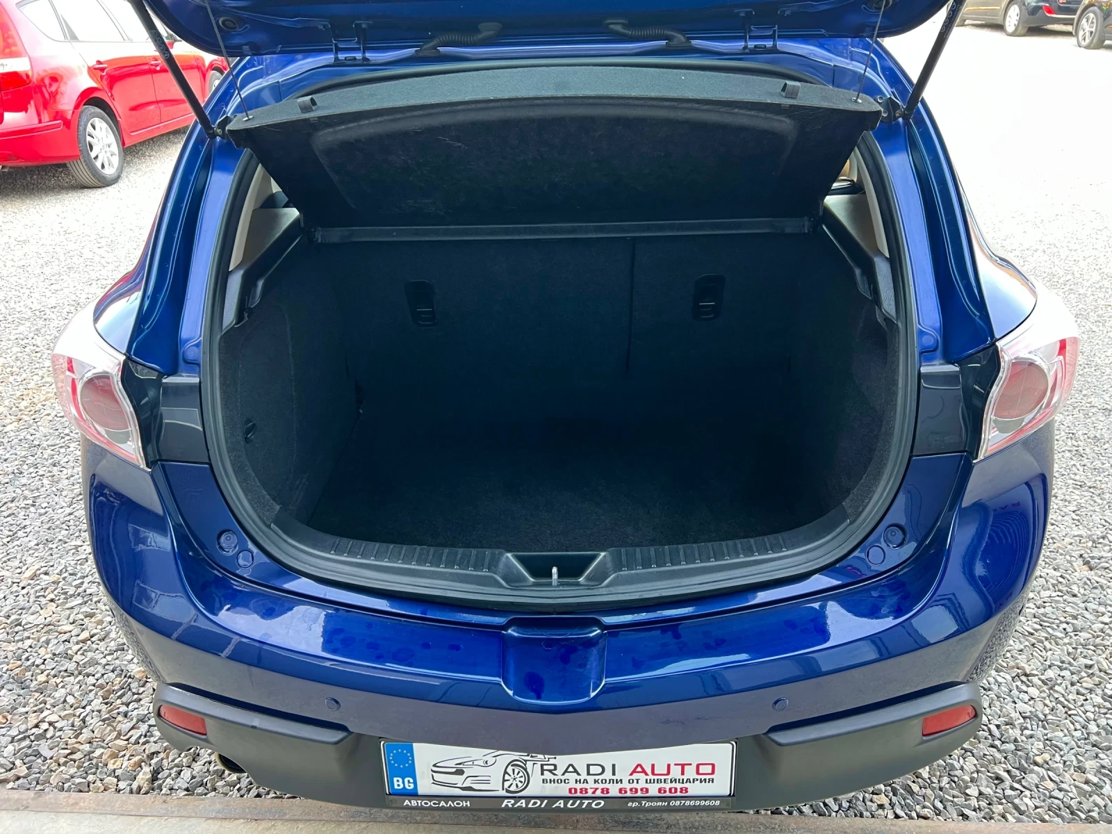 Mazda 3 2.0i АВТОМАТ ШВЕЙЦАРИЯ, снимка 5 - Автомобили и джипове - 52214637