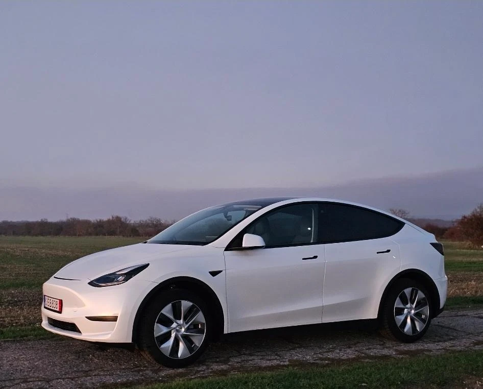 Tesla Model Y 2024 LFP с Гаранция - изображение 2