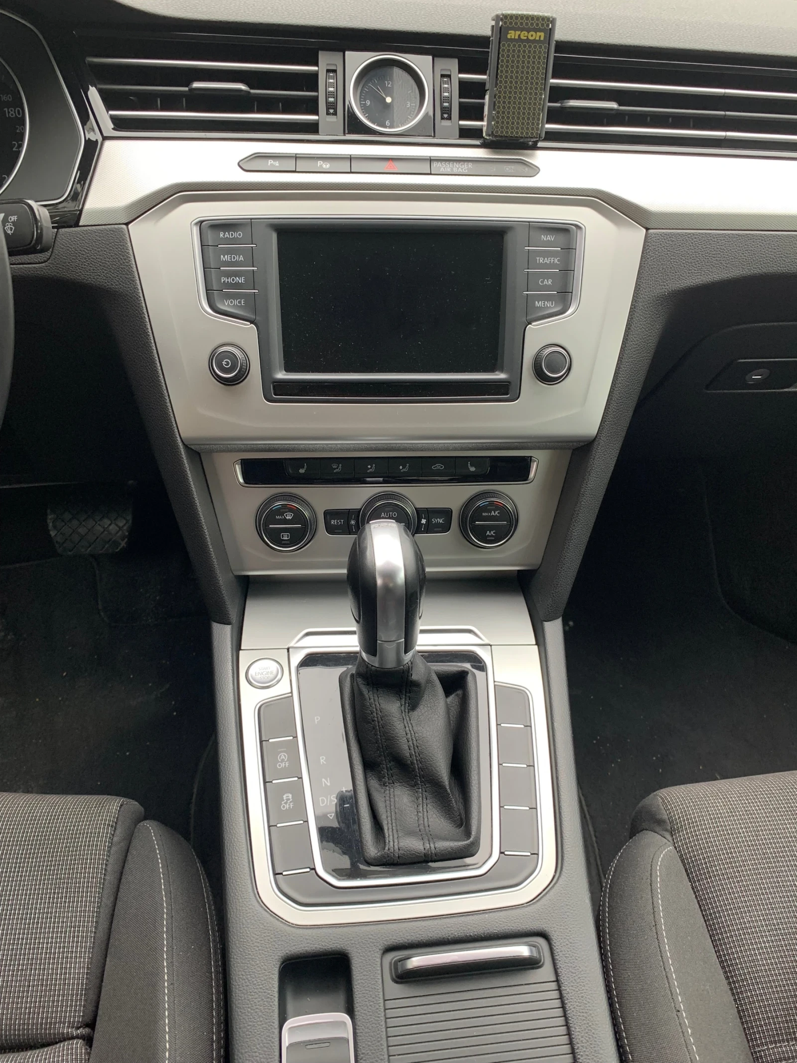 VW Passat B8 1.8TSI Highline 180 HP | Mobile.bg   8