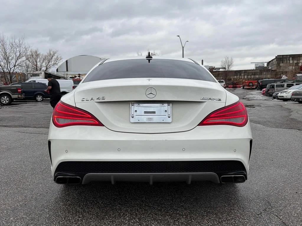 Mercedes-Benz CLA 45 AMG * CARFAX * БЕЗ ПЪРВОНАЧАЛНА ВНОСКА - изображение 4