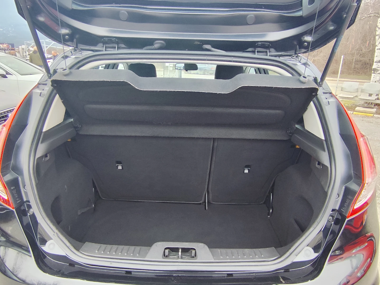 Ford Fiesta 1.2i* EURO6D* KLIMATIK*  | Mobile.bg � ����������� 12