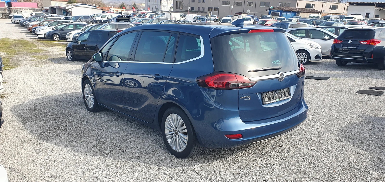 Opel Zafira 1.6CDTI- 7места-    146000км!!!, снимка 5 - Автомобили и джипове - 53708711