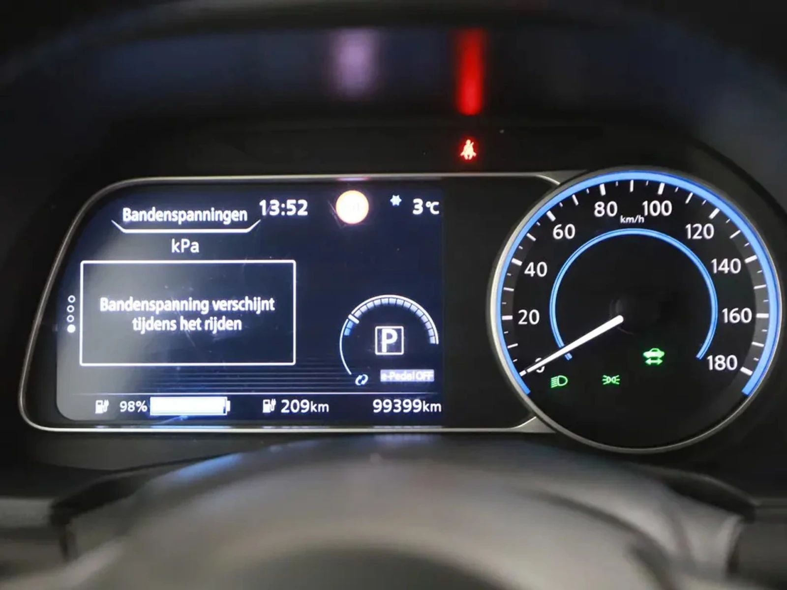 Nissan Leaf  40 kWh Acenta | Mobile.bg � ����������� 10