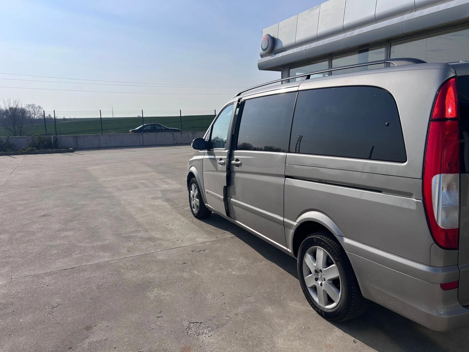 Mercedes-Benz Viano Mercedes-Benz Viano 2.2 CDI Automatik , снимка 17 - Автомобили и джипове - 54140768