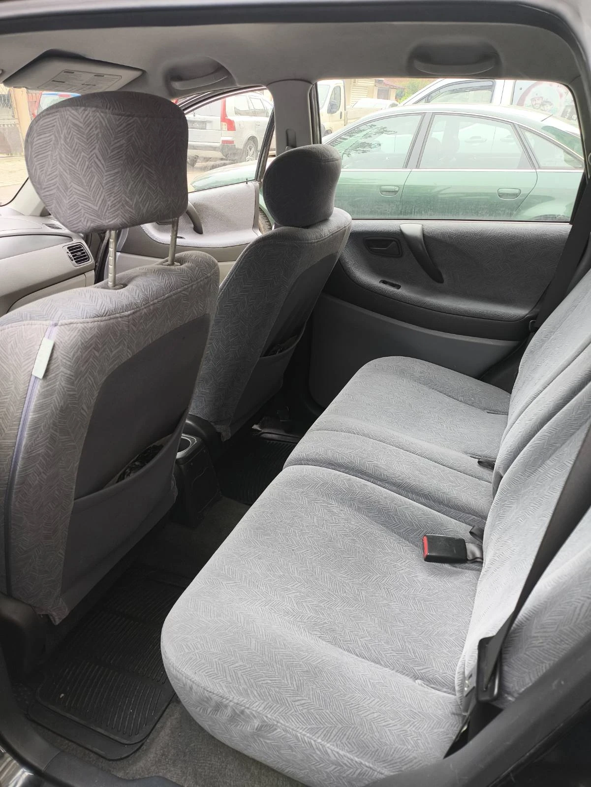 Suzuki Liana, снимка 4 - Автомобили и джипове - 54482677
