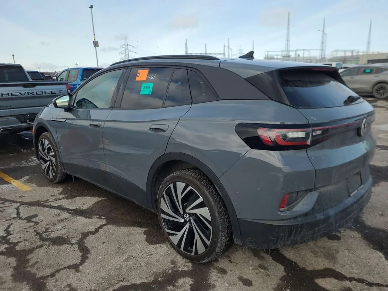 VW ID.4 PRO S| HARMAN KARDON| ОБДУХВАНЕ| 2 КЛЮЧА| , снимка 4 - Автомобили и джипове - 54301163