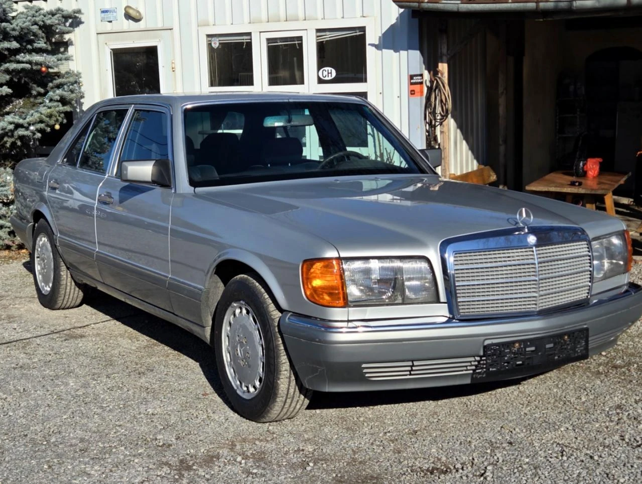 Mercedes-Benz 126 300 SE, снимка 7 - Автомобили и джипове - 54724800
